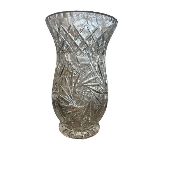 Vintage Crystal vase sunburst design - Picture 7 of 16